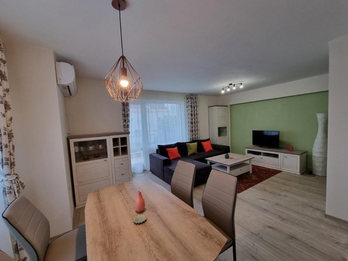 Flora - Beautiful *New* Apartment To The Beach Burgas ภายนอก รูปภาพ