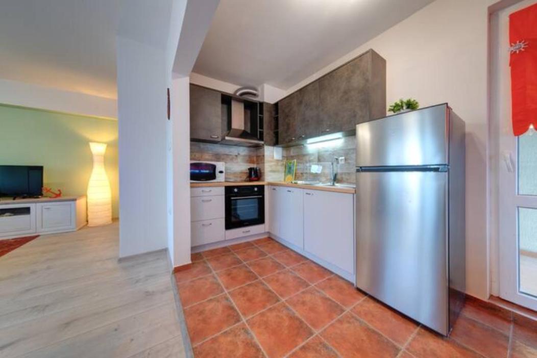 Flora - Beautiful *New* Apartment To The Beach Burgas ภายนอก รูปภาพ
