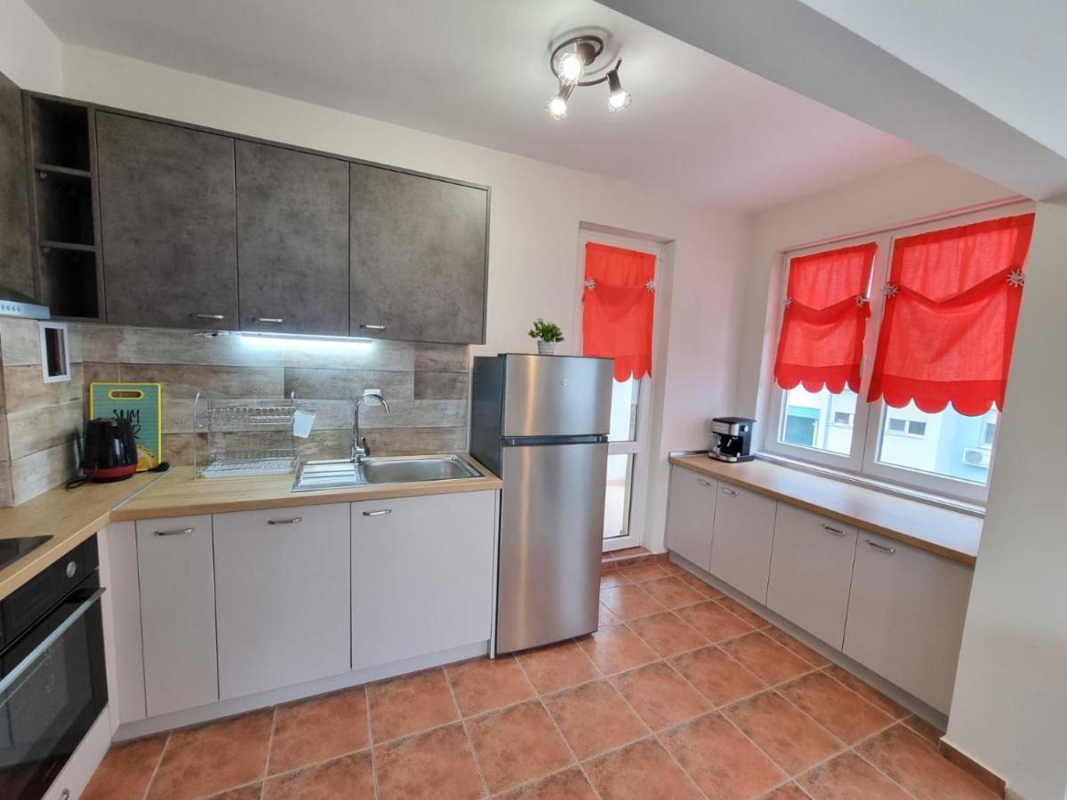 Flora - Beautiful *New* Apartment To The Beach Burgas ภายนอก รูปภาพ