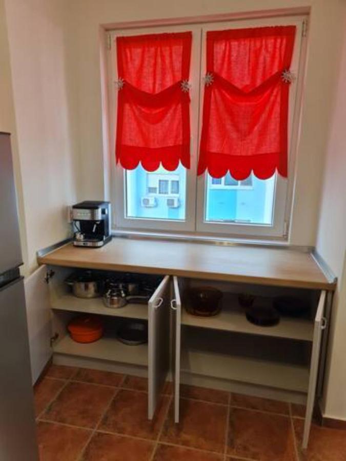 Flora - Beautiful *New* Apartment To The Beach Burgas ภายนอก รูปภาพ